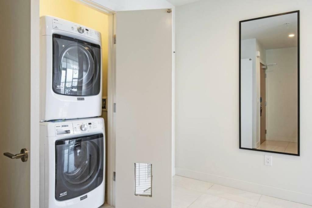 Luxurious Highrise 2B 2B Apartment Heart Of Downtown La لوس أنجلوس المظهر الخارجي الصورة